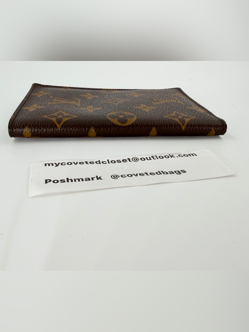 Louis Vuitton Monogram Passport Cover Rank A Condition w/Entrupy COA🤎 - Picture 6 of 15